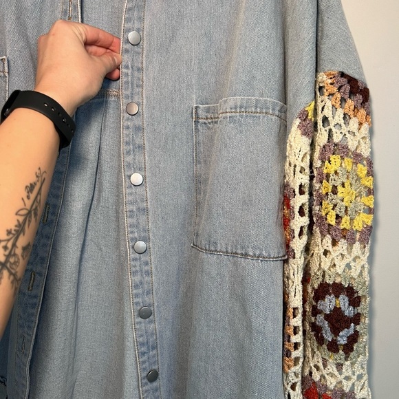 Boho Crochet Sleeve Denim Jacket - Picture 4 of 6